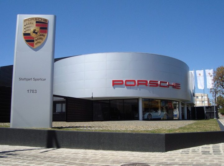 Porsche investeert in start-up Evopark