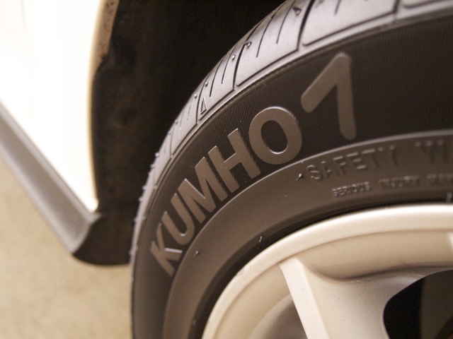 boksen Commissie Profetie S&H Tyres nieuwe importeur Kumho banden | Automotive Online