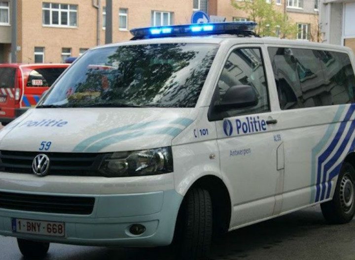 Belgische politiebusjes kosten een ton per stuk