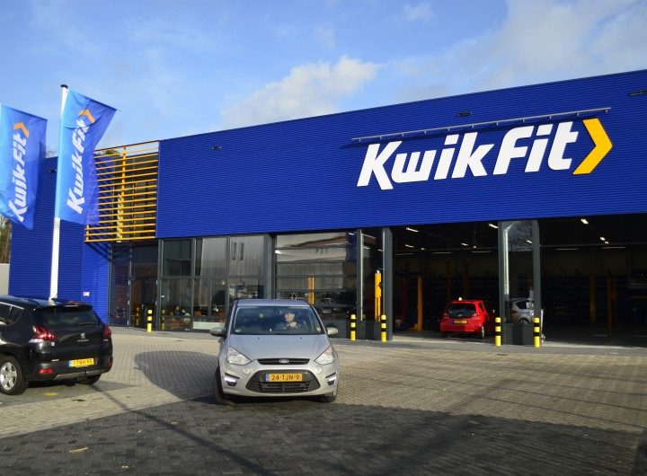 Kenteken overschrijven bij alle KwikFit vestigingen 