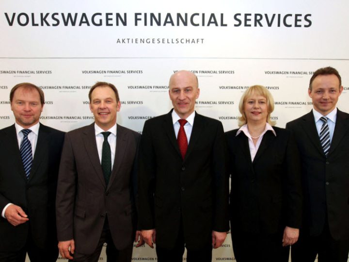 Volkswagen Financial Services neemt aandeel in FleetLogistics