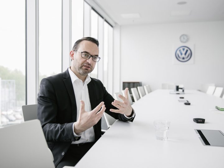 VW groep wil meer eigen software ontwikkelen en stroomlijnen