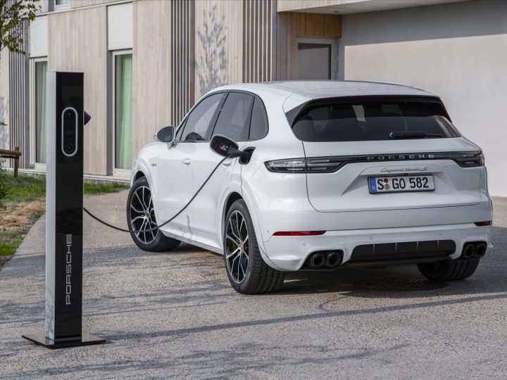 EV-nieuws: Krachtigste Porsche Cayenne heeft een stekker